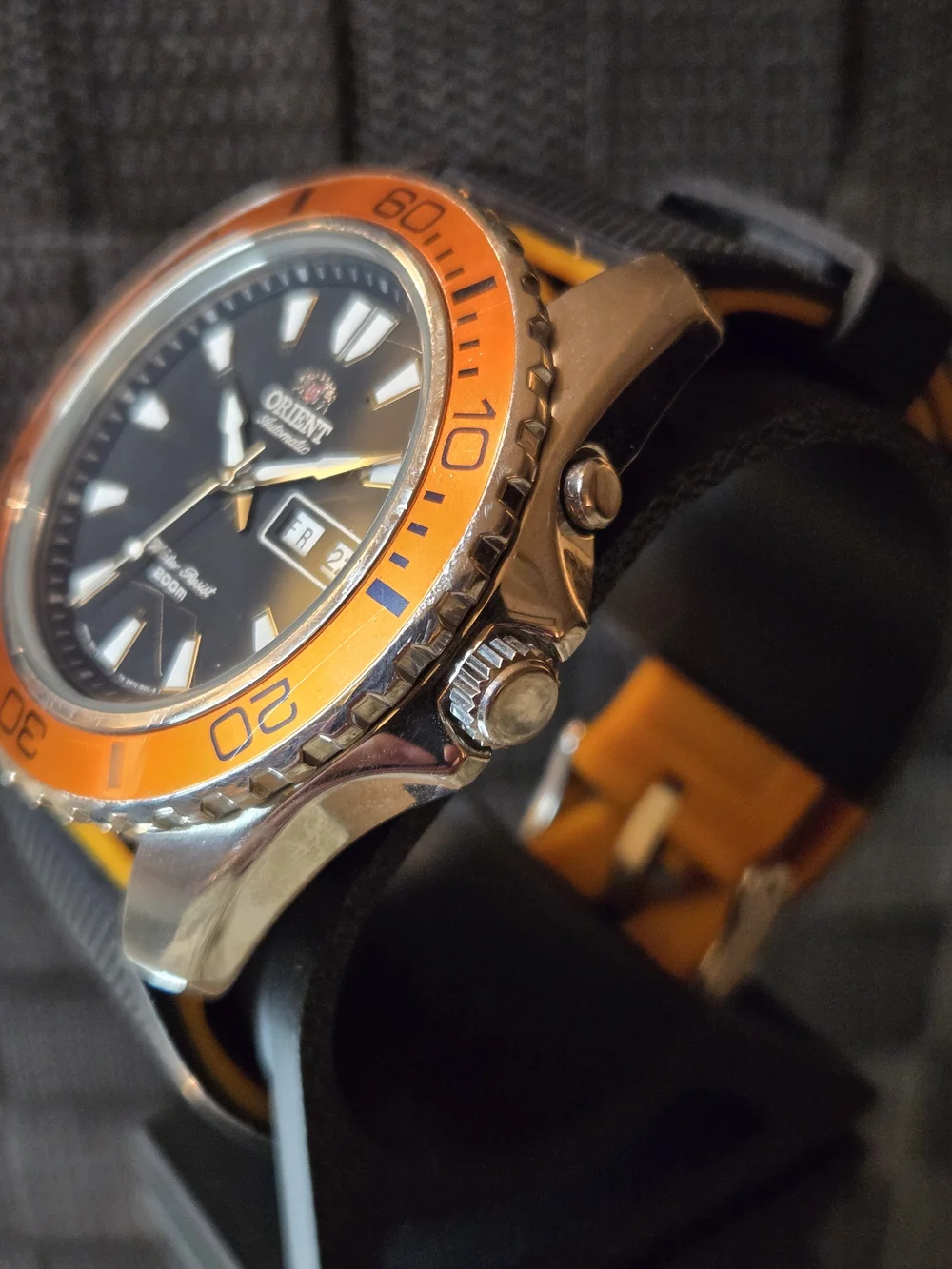Orient MAKO XL 200m Diver 44mm Watch - Picture 2 of 5